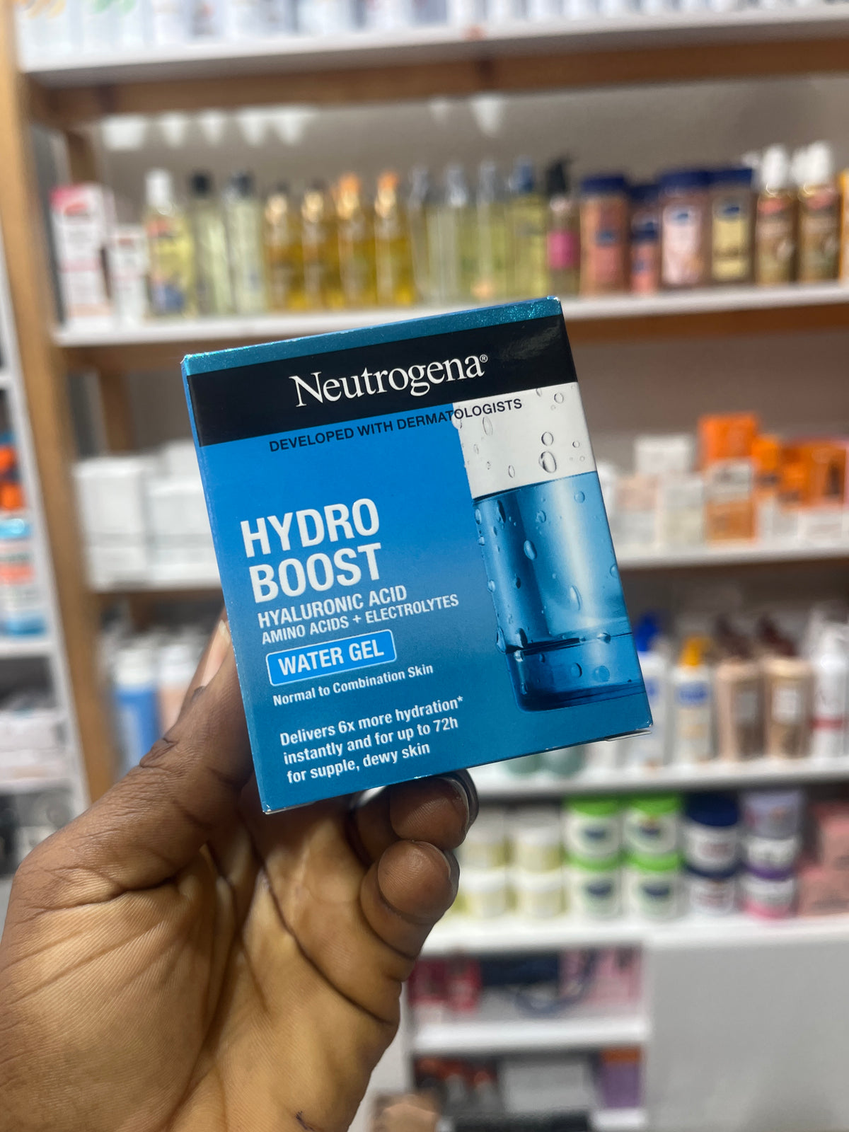 NEUTROGENA HYDRO BOOST WATER GEL MOISTURIZER