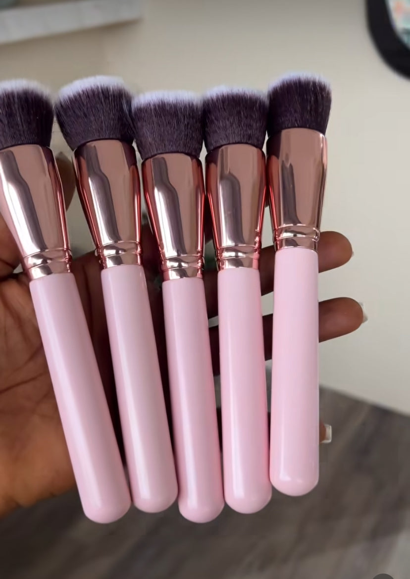 FOUNDATION BRUSH(SINGLES)
