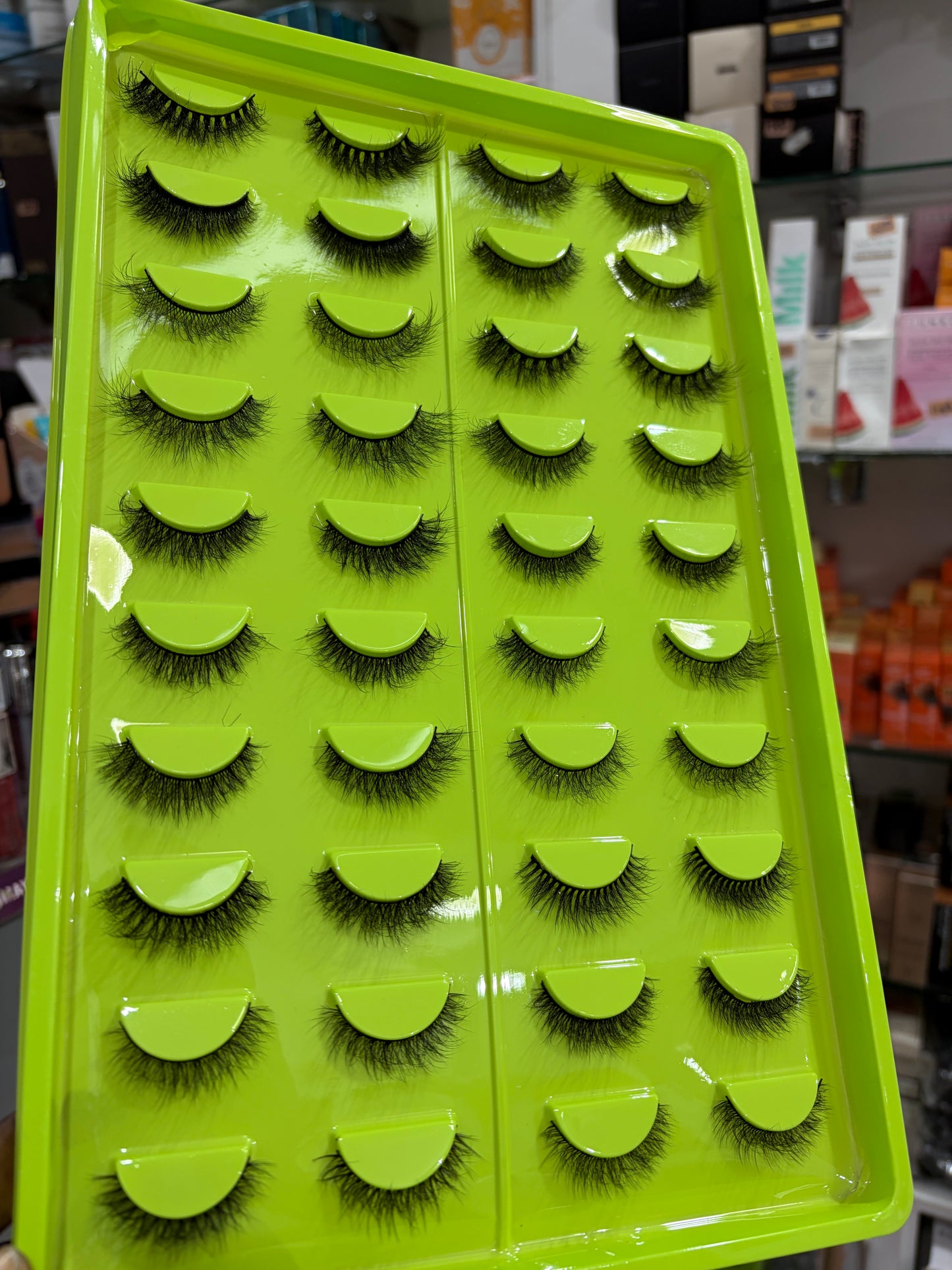 20-IN-1 EYELASH
