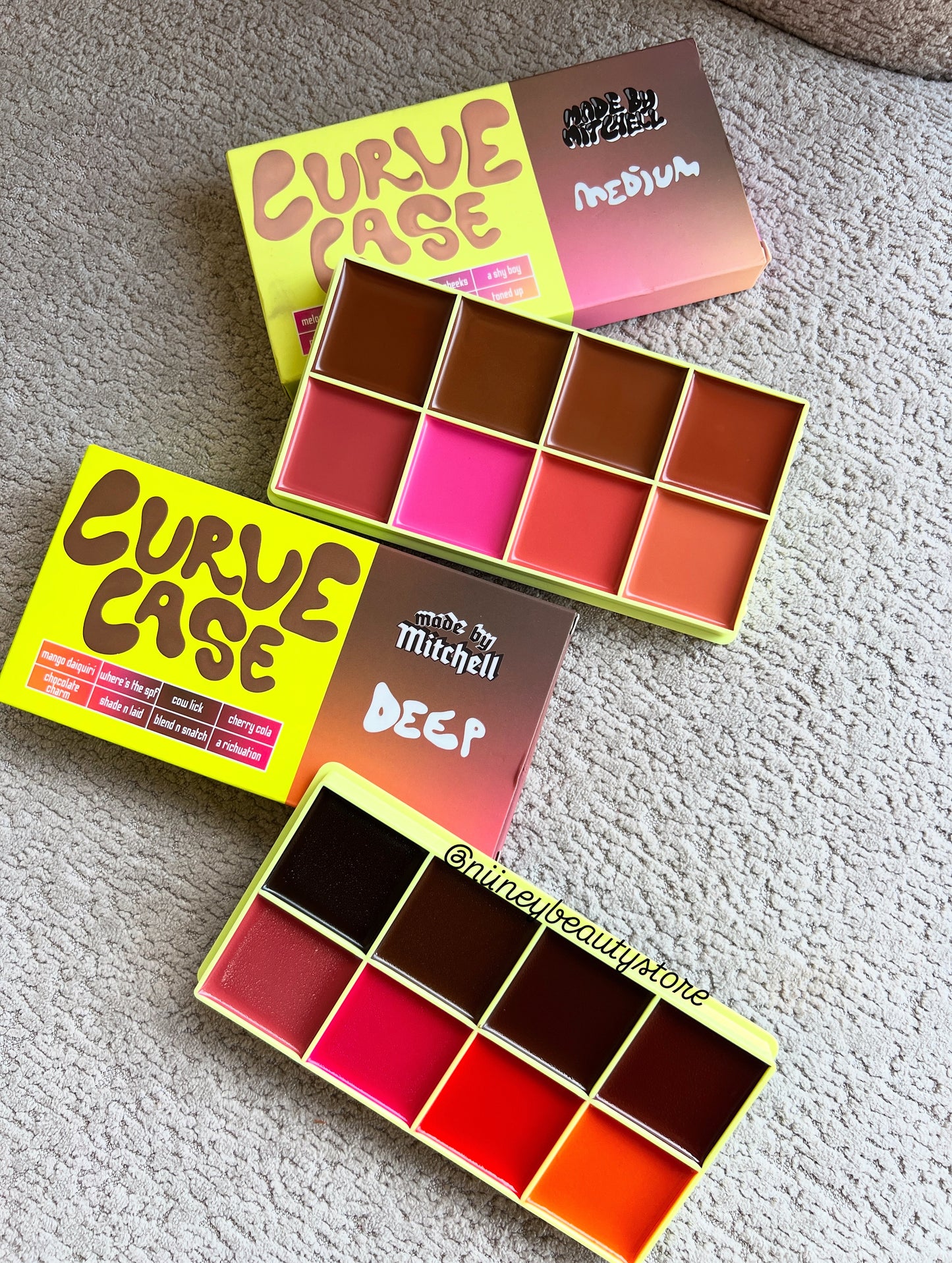 CURVE CASE CREAM CONTOUR KIT