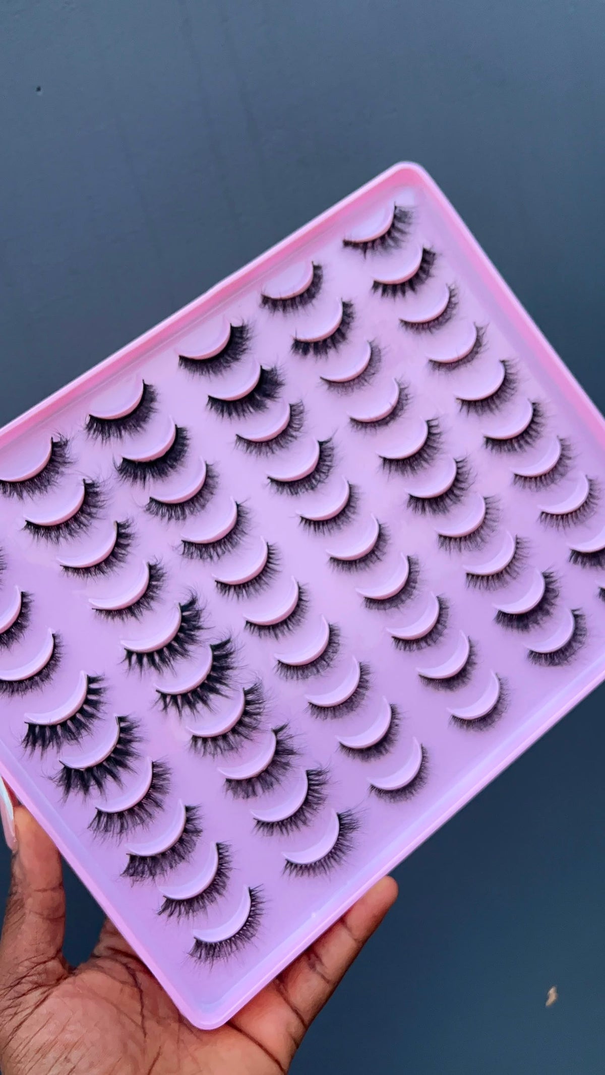 30-in-1 eyelash