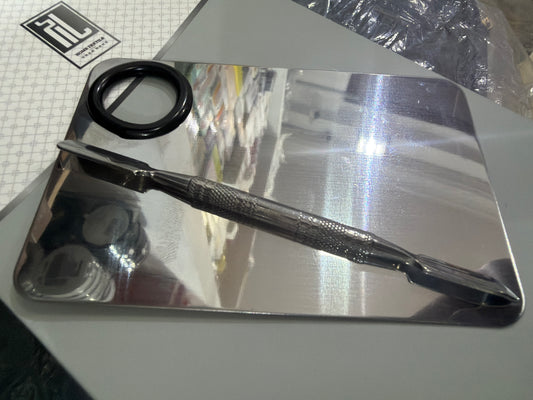 MIXING PLATE AND spatula