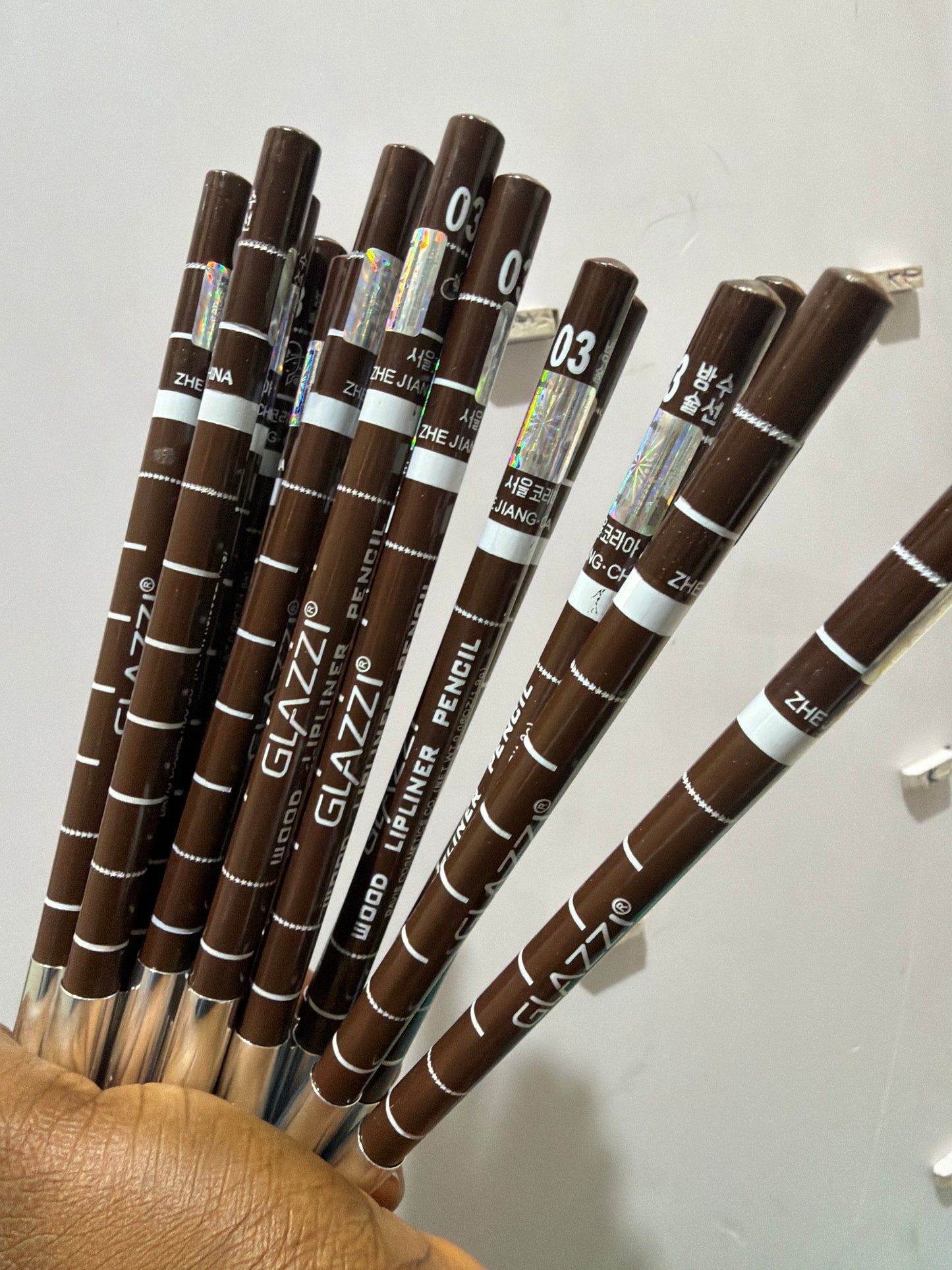 DAVIS WOOD LIP LINER