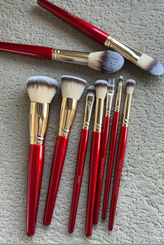JUVIA'S BRUSH SET