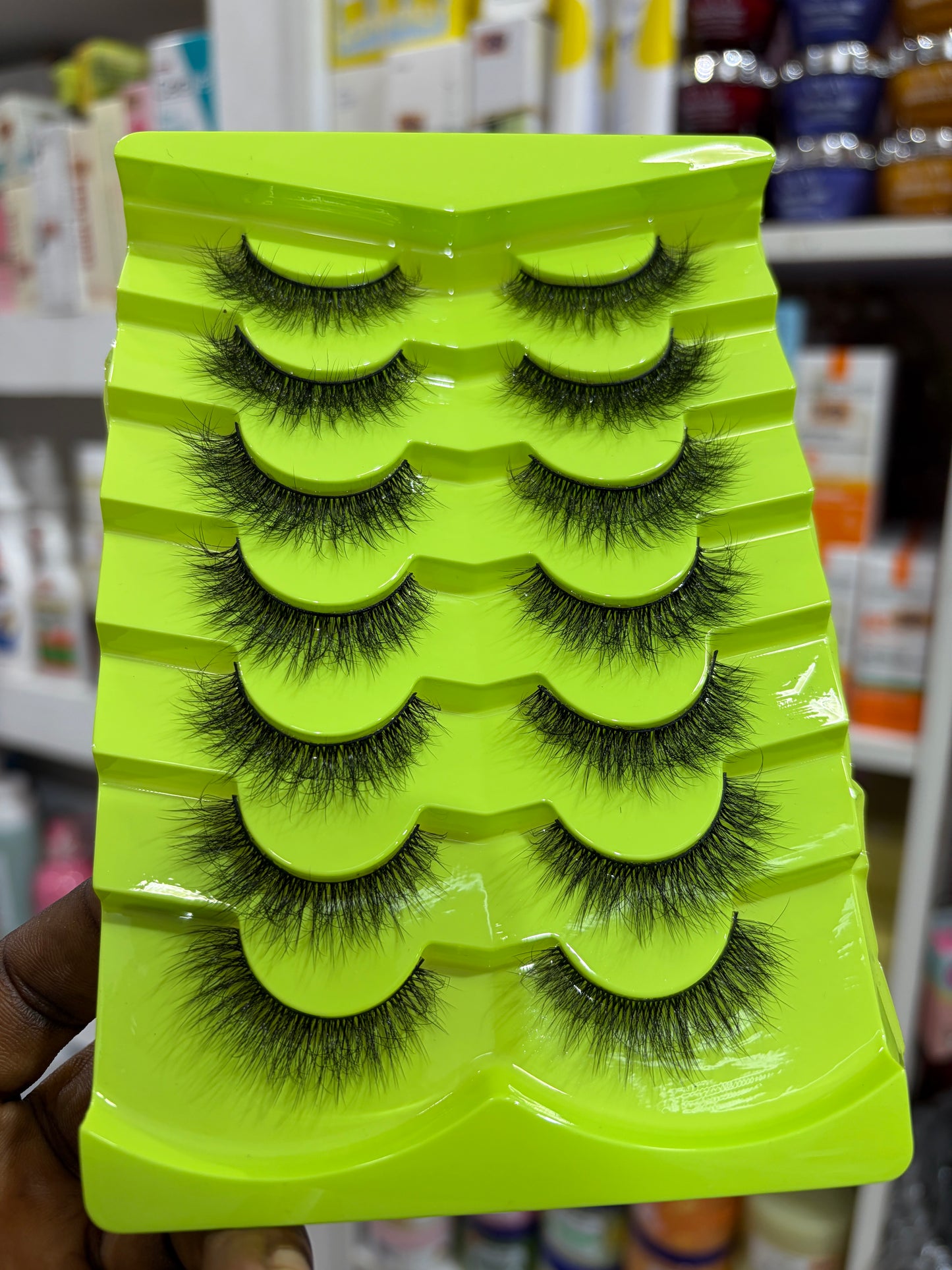 7-IN-1 EYELASH