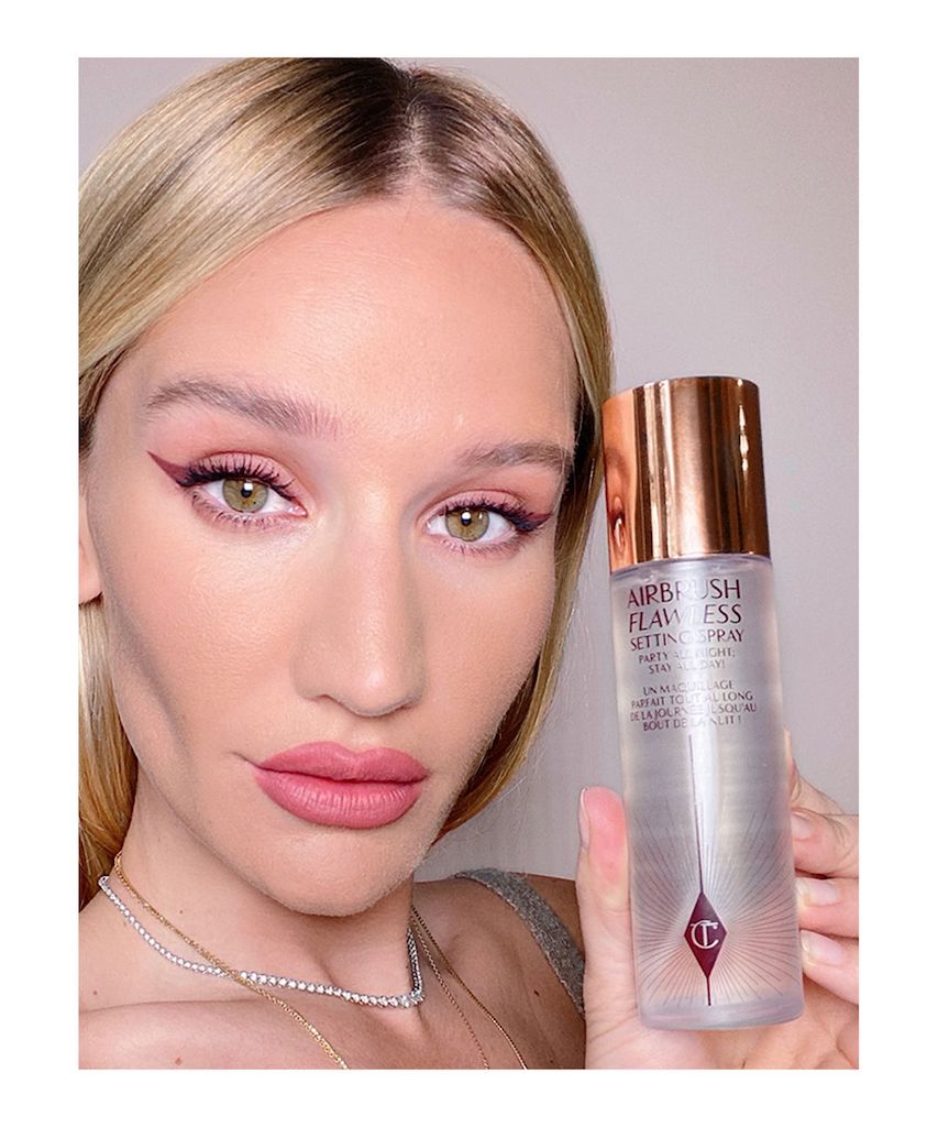 CHARLOTTE TILBURY AIRBRUSH FLAWLESS SETTING SPRAY