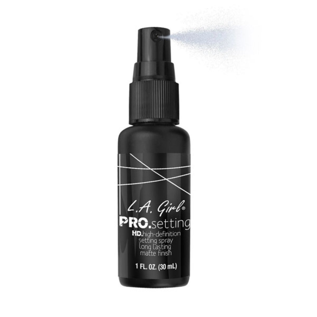 L.A GIRL PRO SETTING SPRAY